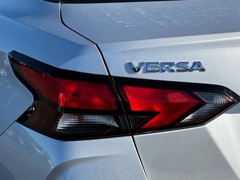 New 2025 Nissan Versa SV image 29