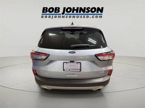Used 2022 Ford Escape SE w/ Convenience Package image 6