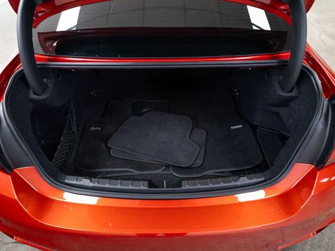 Used 2020 BMW M4 Coupe image 9