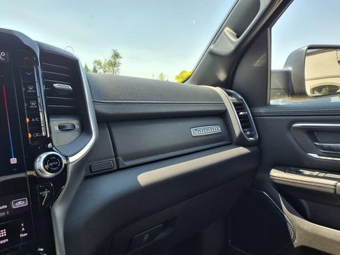 Used 2026 RAM 1500 Laramie w/ Laramie Preferred Package AWD/4WD image 25