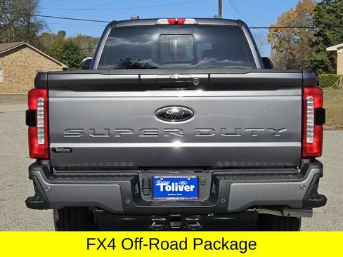 New 2026 Ford F250 Lariat w/ Black Appearance Package AWD/4WD image 8
