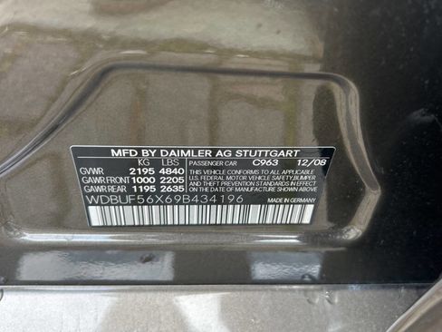 Used 2009 Mercedes-Benz E 350 Sedan image 34