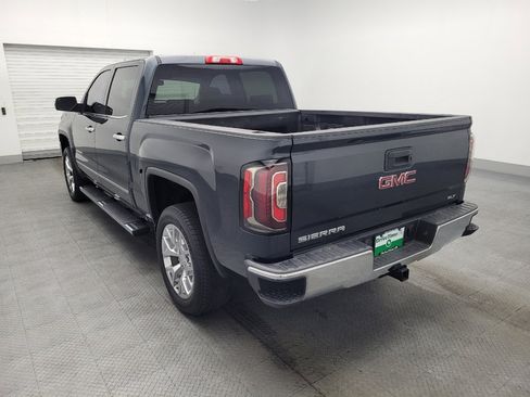 Used 2017 GMC Sierra 1500 SLT w/ SLT Premium Package image 5