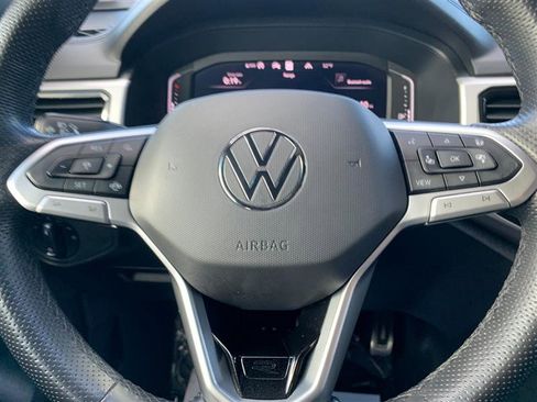 Used 2020 Volkswagen Atlas Cross Sport SEL Premium R-Line image 24