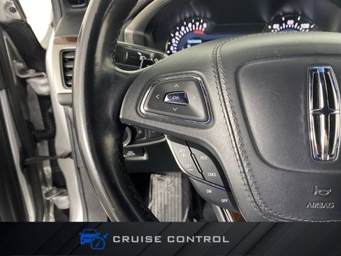 Used 2017 Lincoln MKZ Reserve FWD image 24