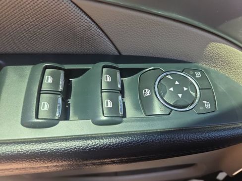 Used 2019 Ford Explorer 4WD image 17