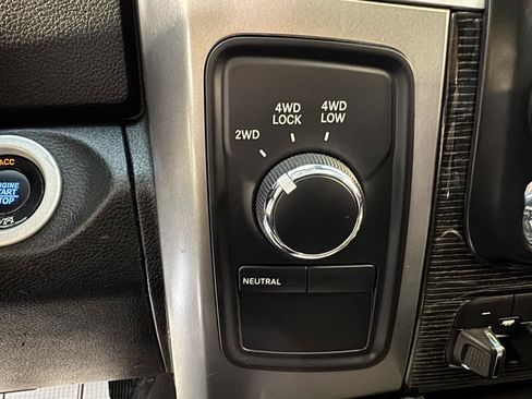 Used 2017 RAM 2500 Limited AWD/4WD image 16