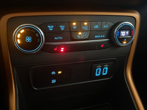 Used 2022 Ford EcoSport SE w/ SE Appearance Package image 22