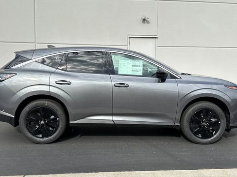 New 2025 Nissan Murano SV w/ Cargo Package image 3