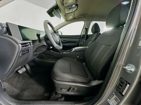 Used 2025 Hyundai Tucson SEL FWD image 13