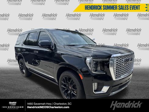 Used 2023 GMC Yukon Denali w/ Advanced Technology Package AWD/4WD image 1