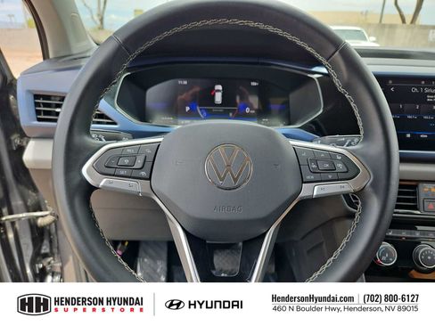 Used 2023 Volkswagen Taos SE FWD image 22
