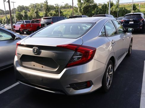 Used 2019 Honda Civic LX image 7