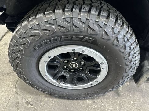 Used 2024 Ford Bronco Badlands AWD/4WD image 23