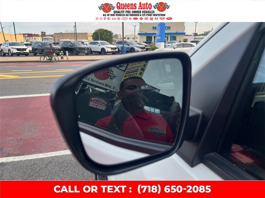 Used 2024 Nissan Frontier S AWD/4WD image 31
