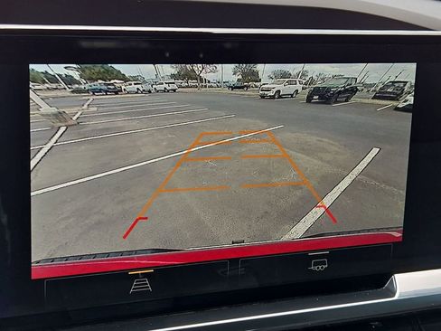 Certified 2023 Chevrolet Silverado 1500 LT image 18