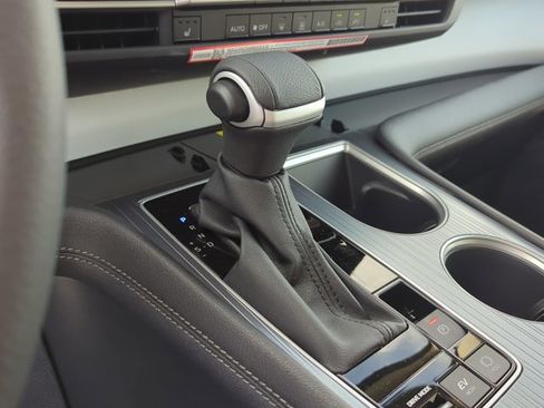 Used 2026 Toyota Sienna XLE image 20