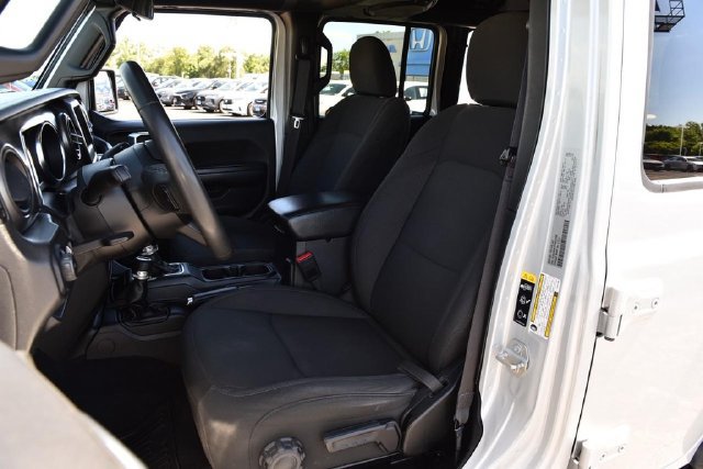 Used 2023 Jeep Wrangler Unlimited Sport AWD/4WD image 20