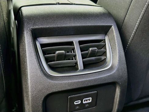 Used 2025 Chevrolet Blazer LT w/ Convenience Package AWD/4WD image 25