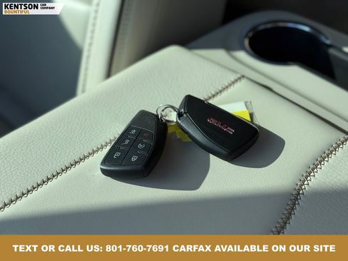 Used 2025 GMC Yukon XL Denali image 51