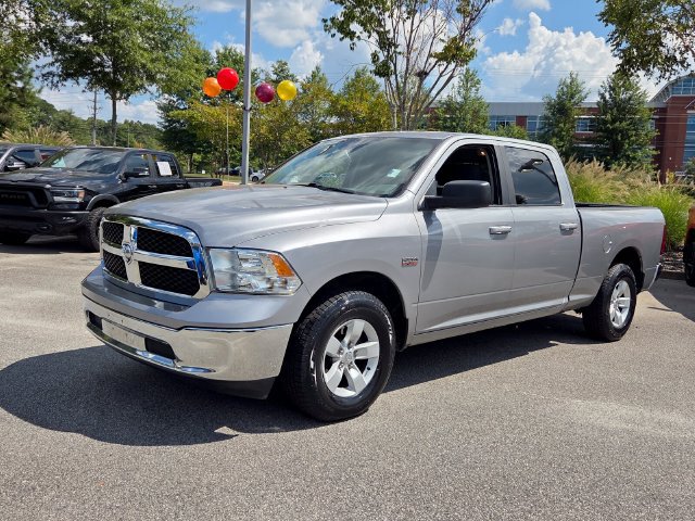 Used 2020 RAM 1500 Classic SLT RWD image 4