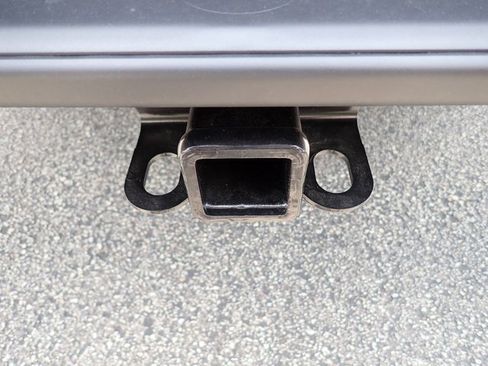 New 2025 Jeep Gladiator Sport image 6