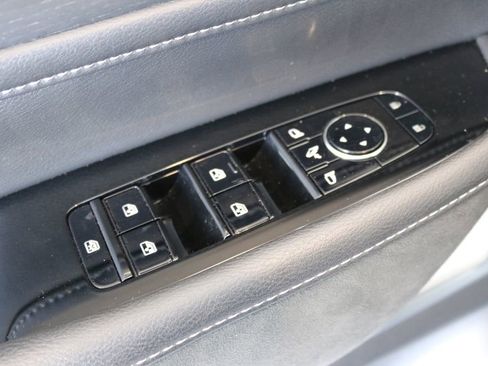 Certified 2025 INFINITI QX80 Sensory image 14