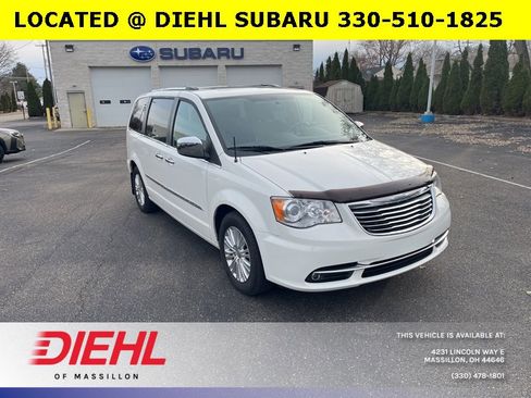 Used 2012 Chrysler Town & Country Limited w/ Luxury Group image 1