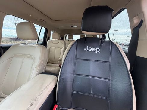 Used 2021 Jeep Grand Cherokee L Limited RWD image 13
