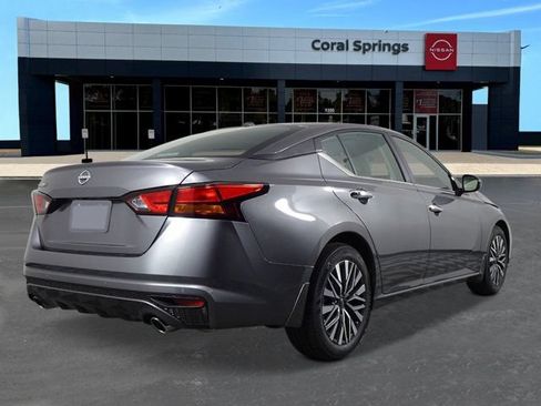 New 2026 Nissan Altima 2.5 SV w/ SV Premium Package FWD image 5