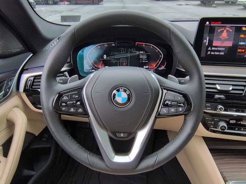 Certified 2023 BMW 530i xDrive w/ Premium Package AWD/4WD image 25