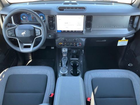 New 2025 Ford Bronco 4-Door w/ Sasquatch Package image 39