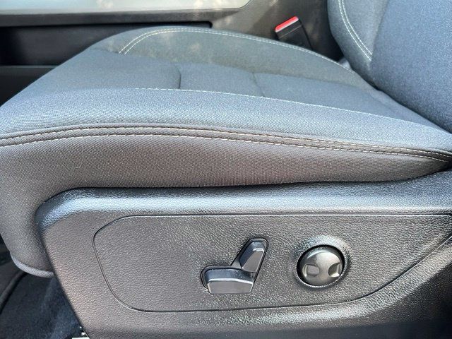 Used 2026 RAM 1500 Big Horn AWD/4WD image 16