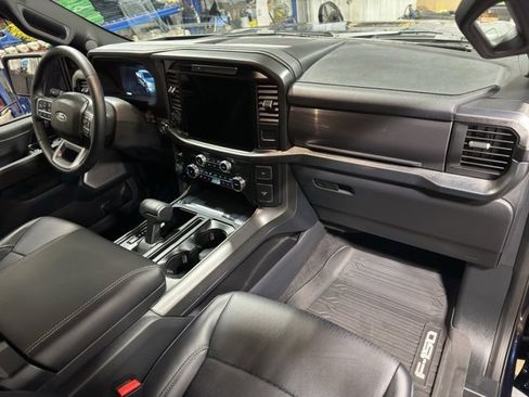 Used 2025 Ford F150 Lariat w/ Equipment Group 502A High image 26
