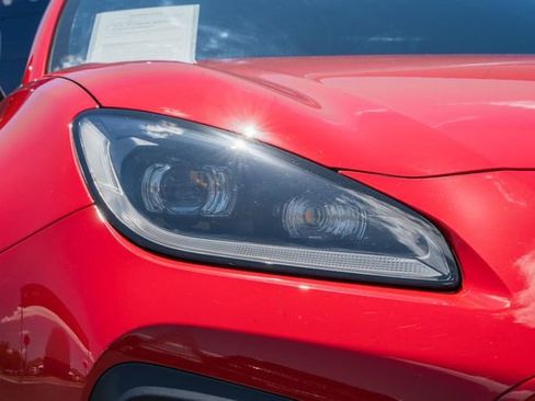 Used 2024 Toyota GR86 RWD image 12
