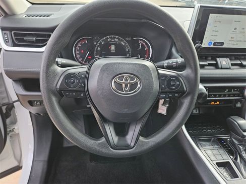Used 2025 Toyota RAV4 LE image 18