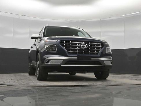 New 2026 Hyundai Venue SEL FWD image 31