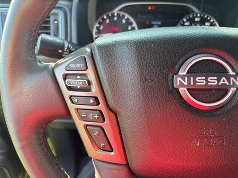 Used 2024 Nissan Titan SV w/ SV Bronze Edition Package image 23