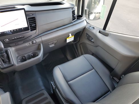 New 2025 Ford Transit 250 148 Medium Roof w/ Load Area Protection Package image 9