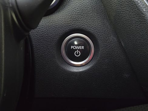 Used 2023 Toyota Corolla XLE image 21