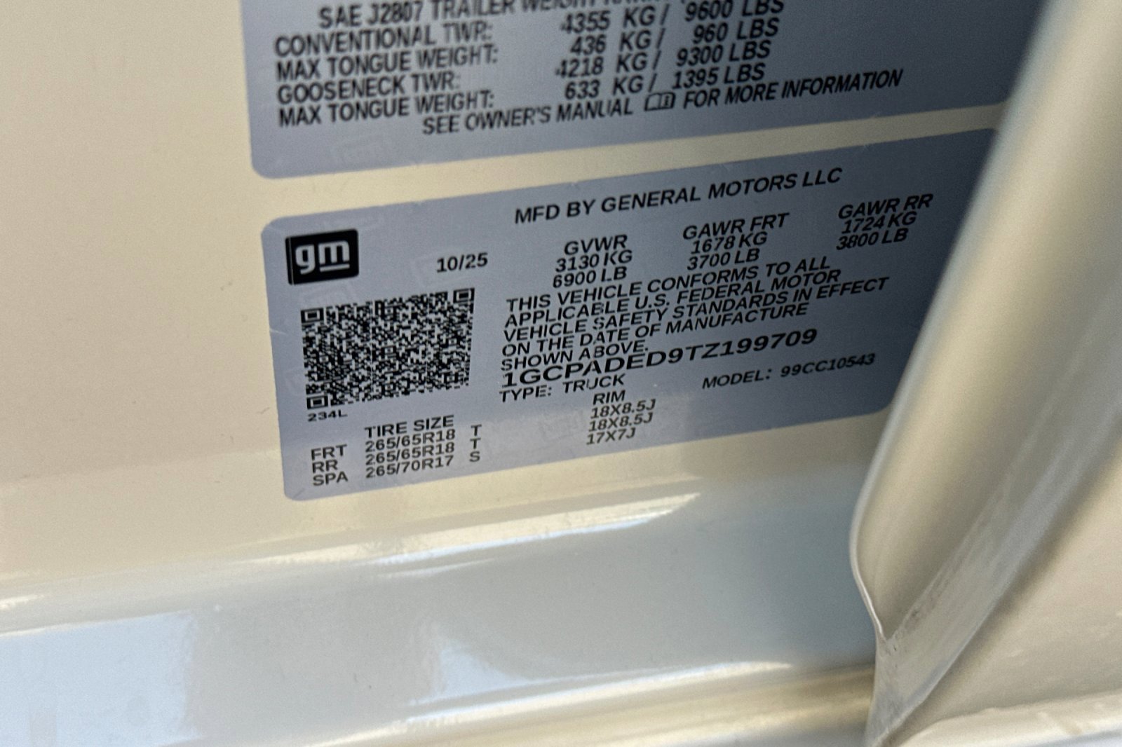 Certified 2026 Chevrolet Silverado 1500 RST RWD image 28