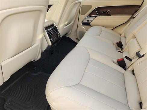 New 2026 Land Rover Range Rover SE image 20