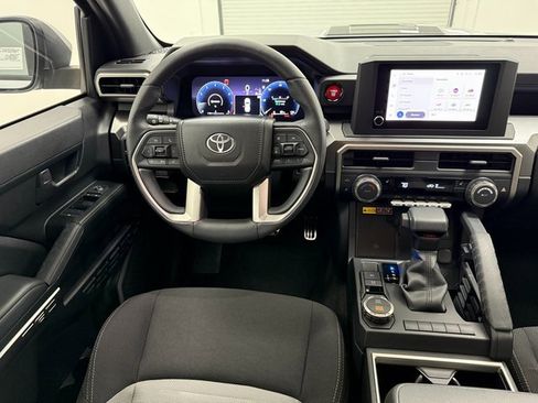 Used 2025 Toyota 4Runner TRD Sport image 32