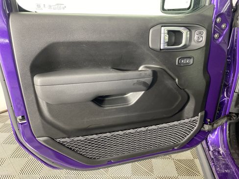 New 2026 Jeep Gladiator Mojave image 11