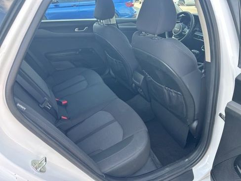 Used 2023 Kia K5 LXS FWD image 31