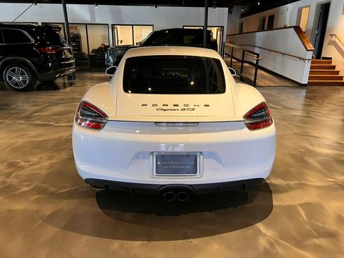 Used 2015 Porsche Cayman image 4
