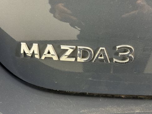 Used 2023 MAZDA MAZDA3 s image 3