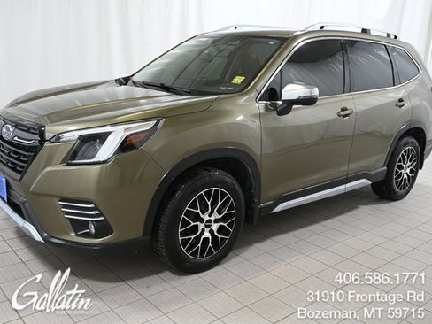 Used 2023 Subaru Forester Touring image 1