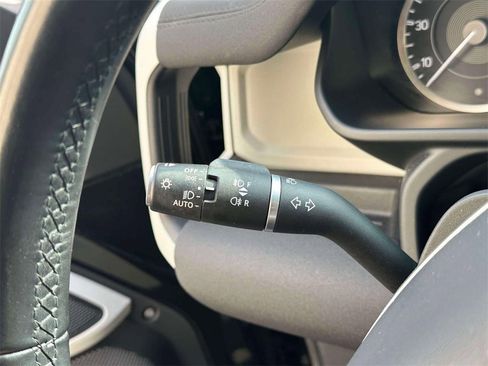 Used 2023 Land Rover Defender 110 X-Dynamic SE image 26