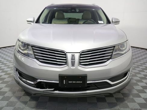 Used 2016 Lincoln MKX Reserve w/ Climate Package AWD/4WD image 10